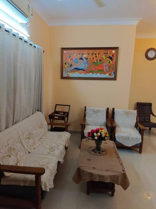 S R Luxurious Fully Ac 3 Bhk Bunglow Mysore Villa Exterior photo